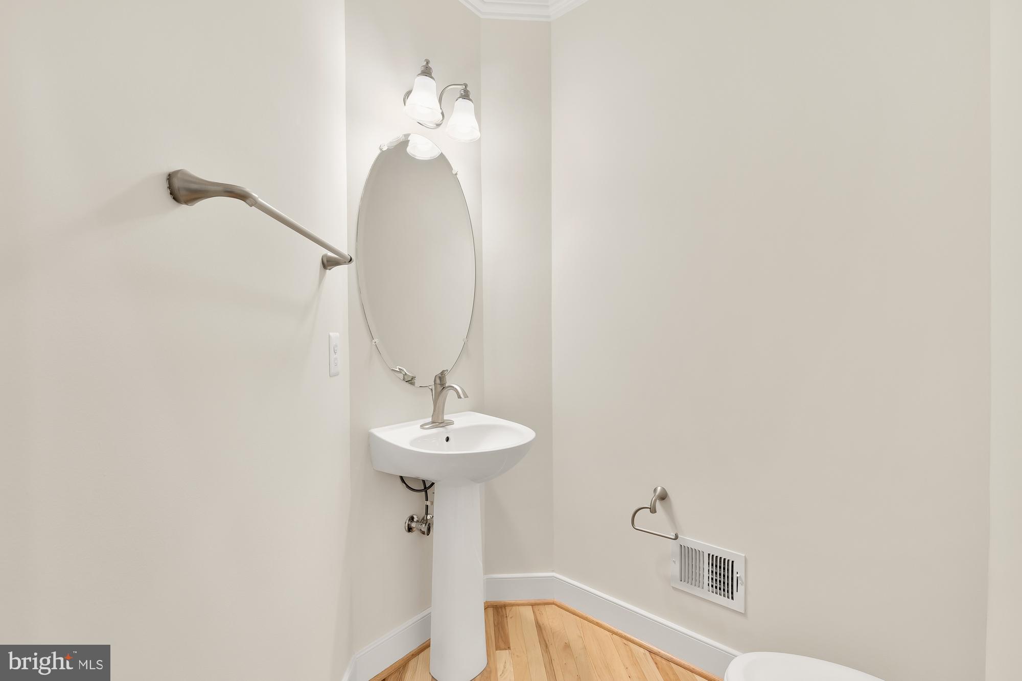 POTOMAC  YARDS - Residential