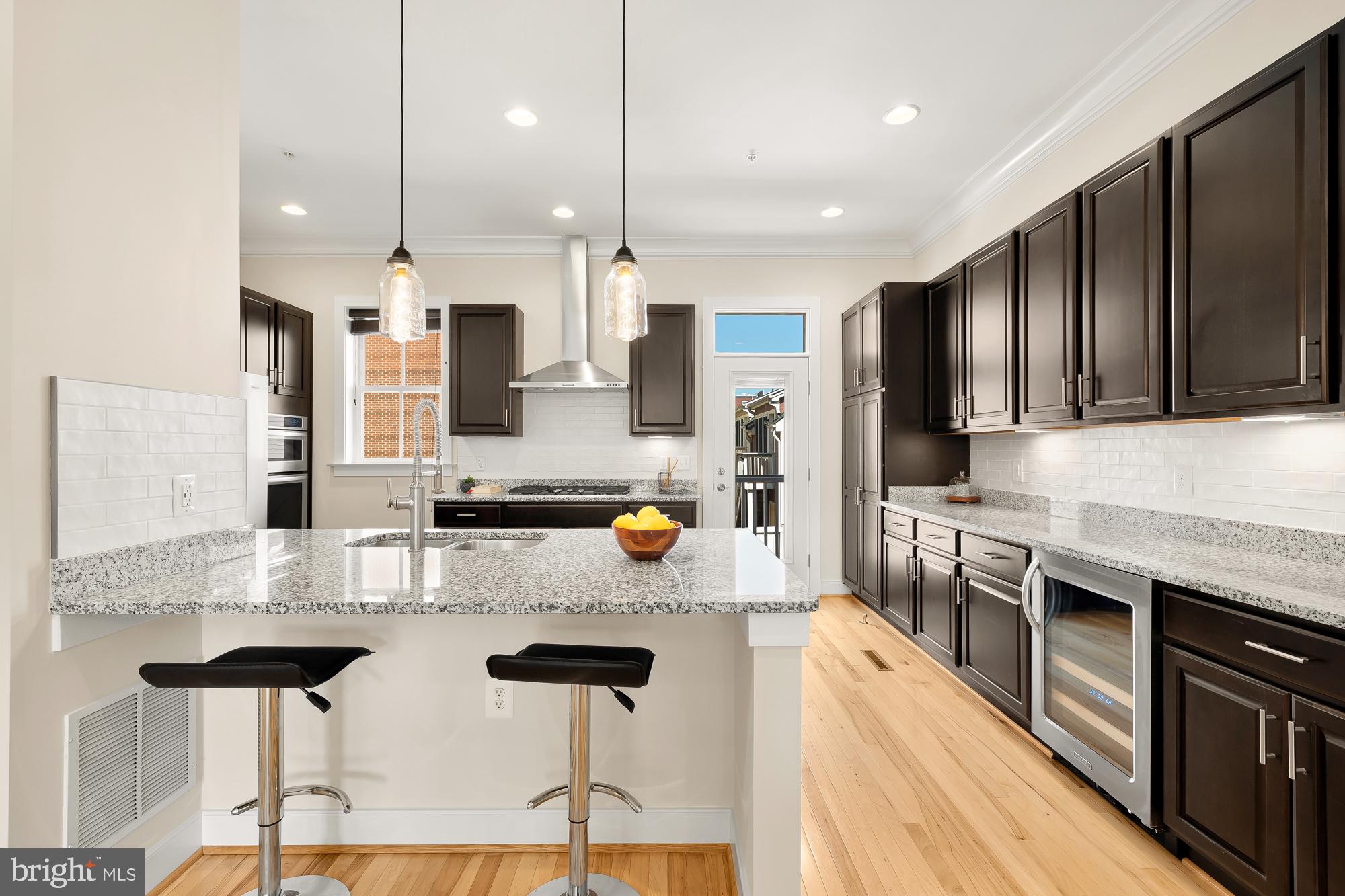 POTOMAC  YARDS - Residential