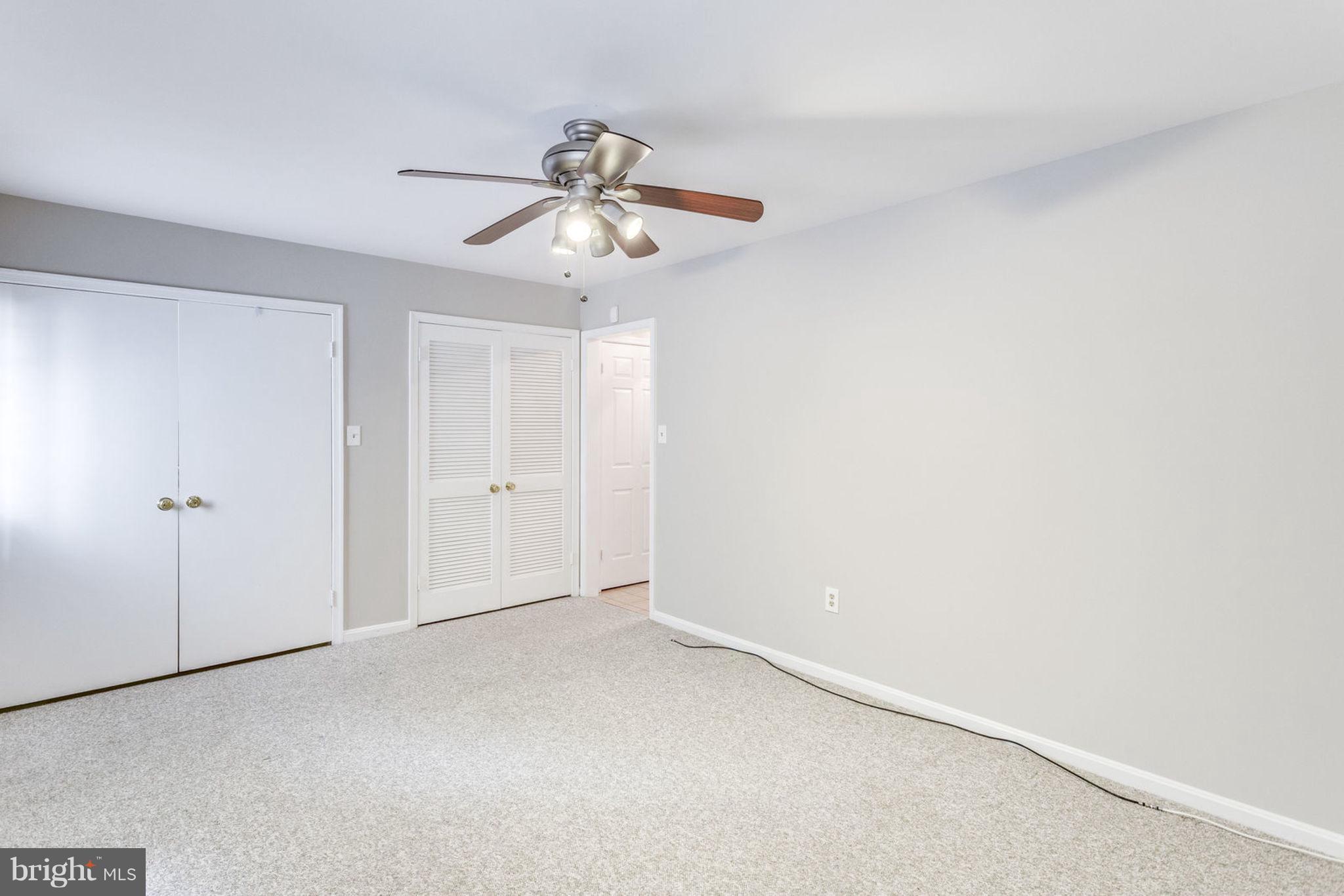 COLONIAL HEIGHTS - Residential