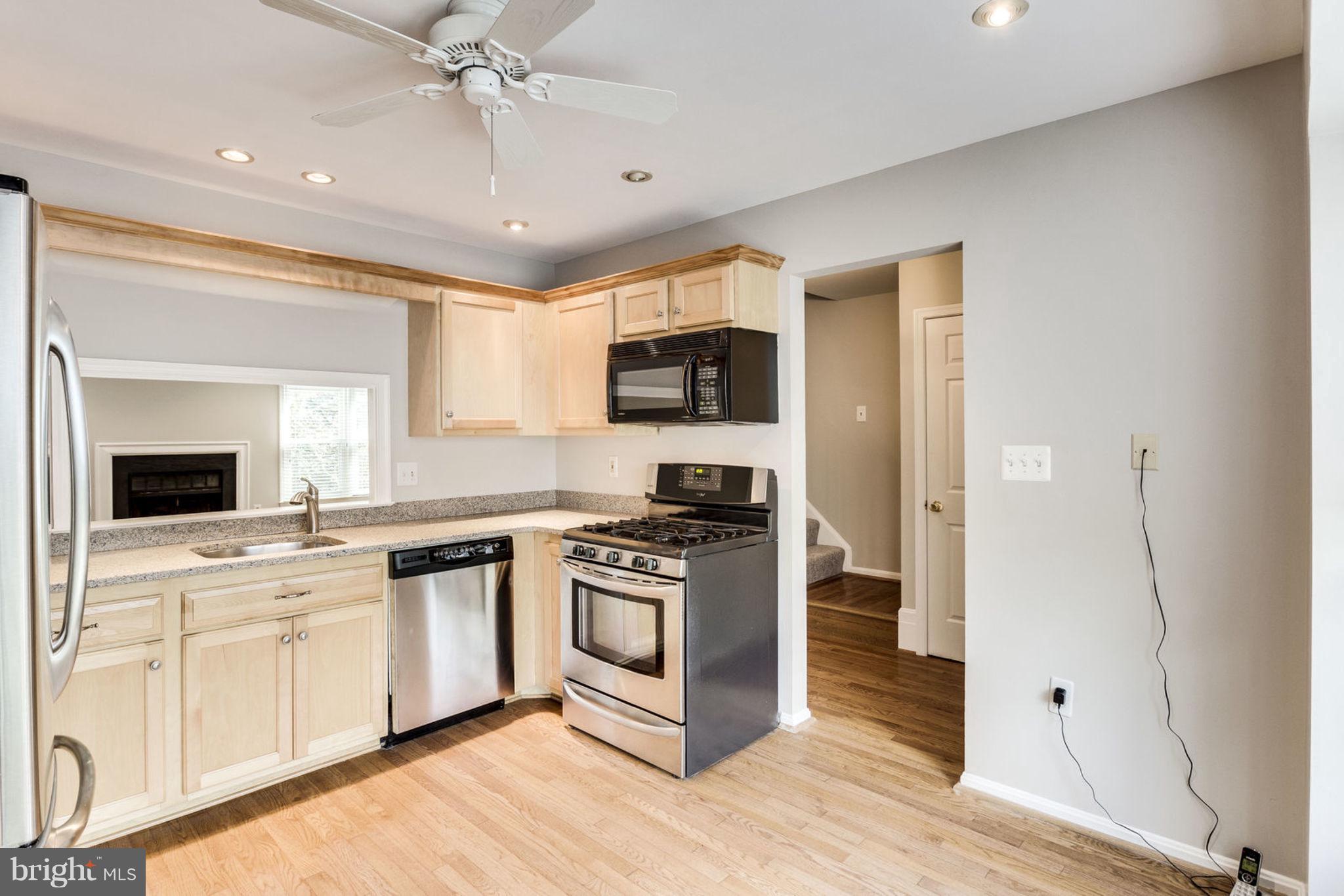 COLONIAL HEIGHTS - Residential