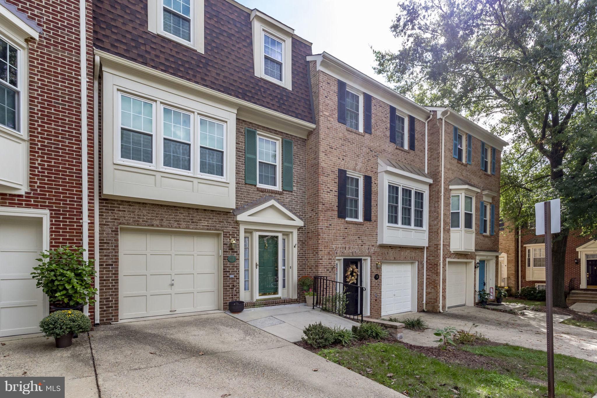 COLONIAL HEIGHTS - Residential