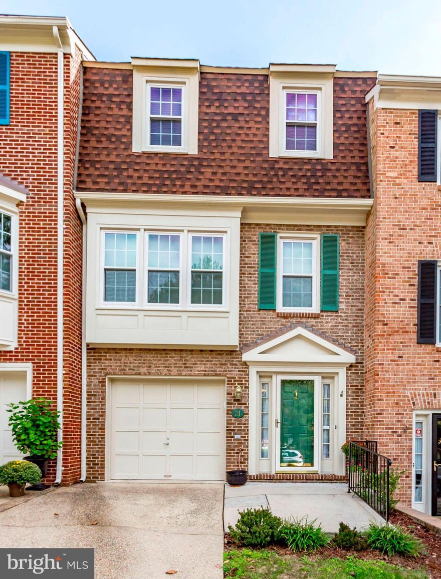 3 level Garage Townhome in the heart of Alexandria! 1 minute walk to Dash bus to King St Metro (< than 2 miles) ,Van Dorn Metro & 8Z bus direct to Pentagon! Gleaming hardwood flrs.New paint & carpet! Updated kitchen with SS appliances. Seller's updates include recessed lighting, gas fireplace, roof replaced in 2010, maintenance-free ext. trim, hot water heater, attic insulation & bathroom updates