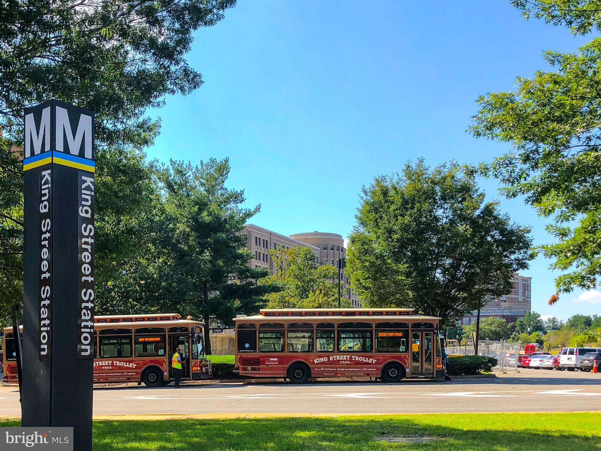 COLONIAL HEIGHTS - Residential