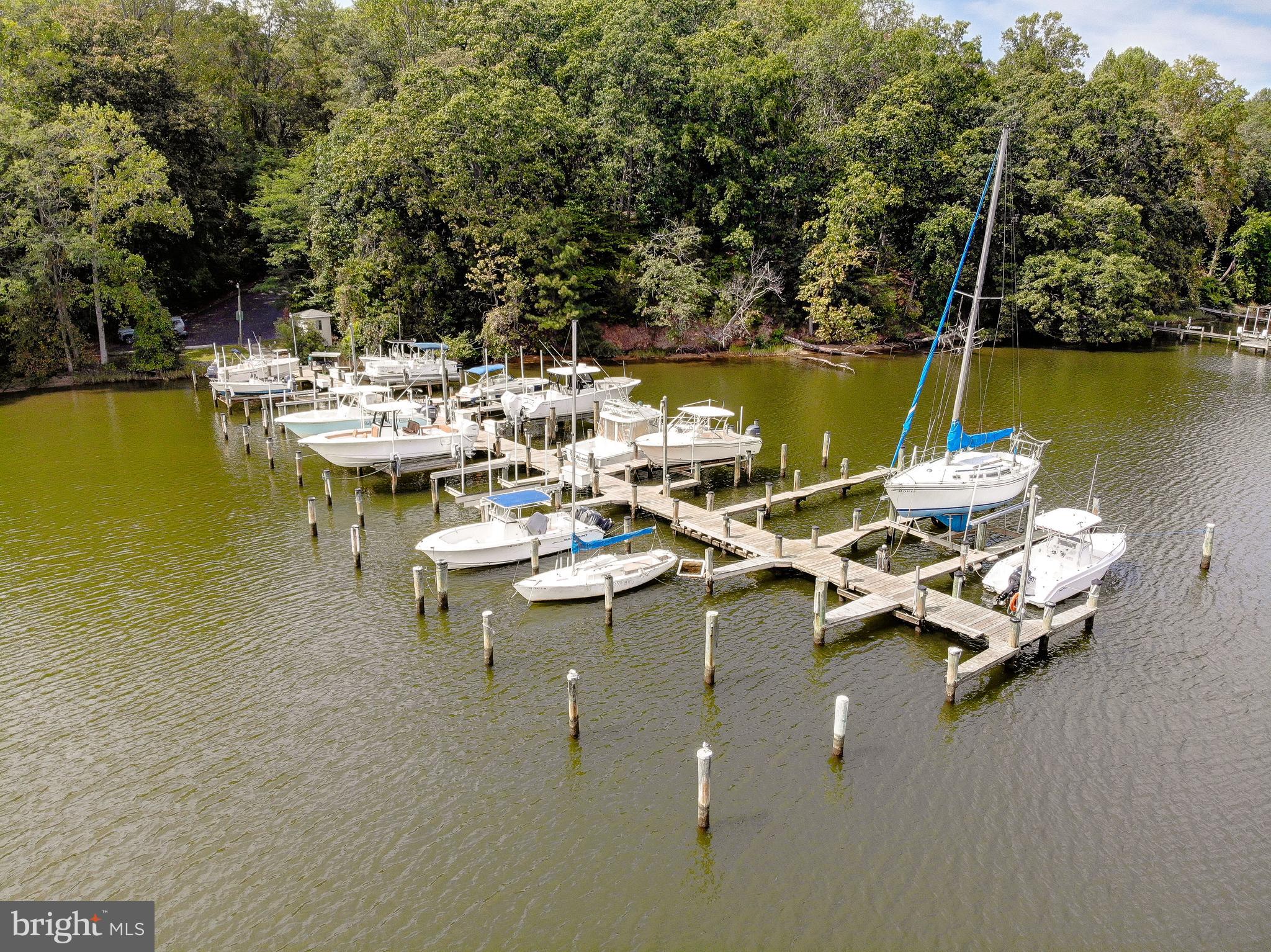 ST LEONARD SHORES - Residential