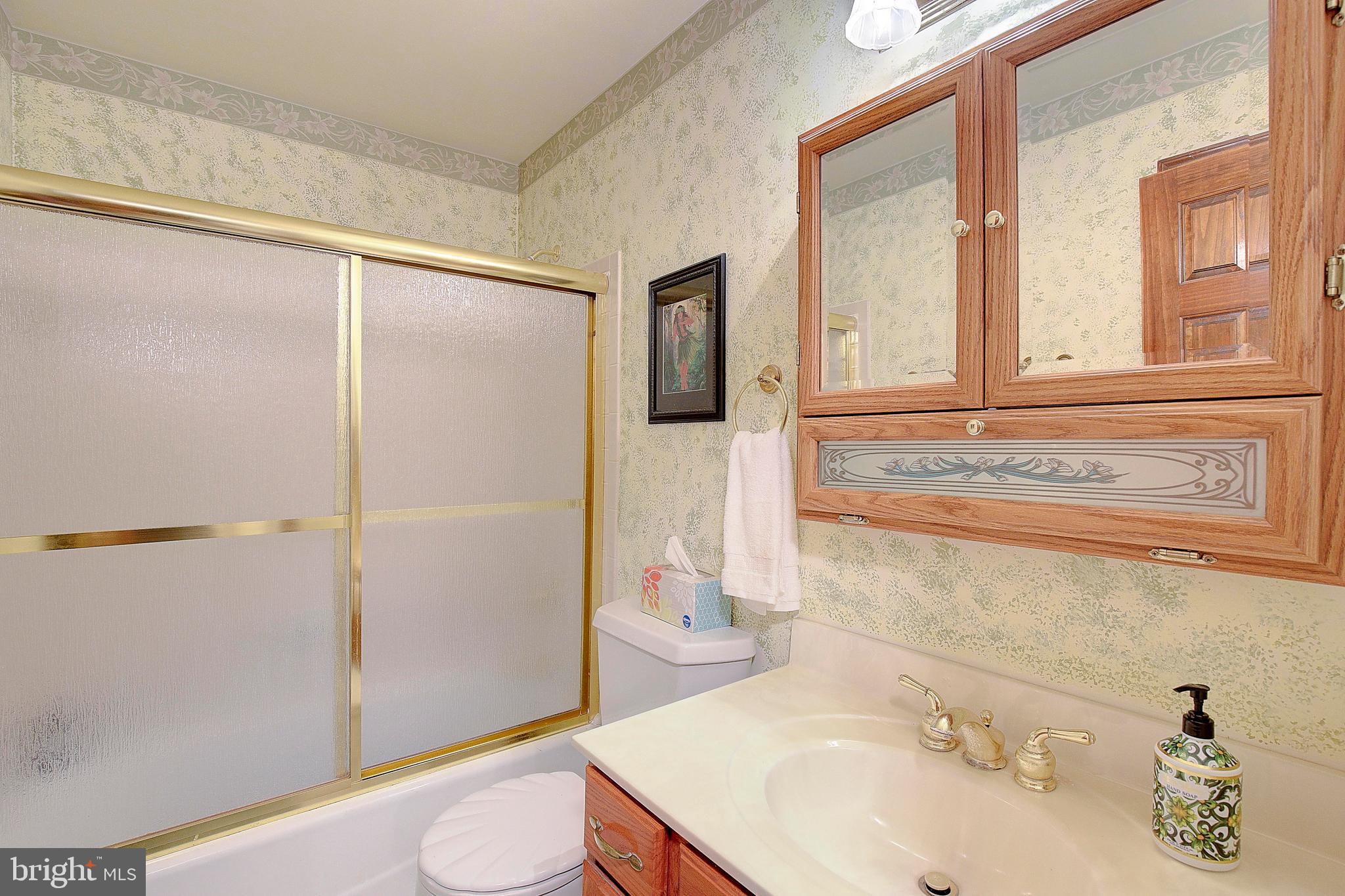 ST LEONARD SHORES - Residential