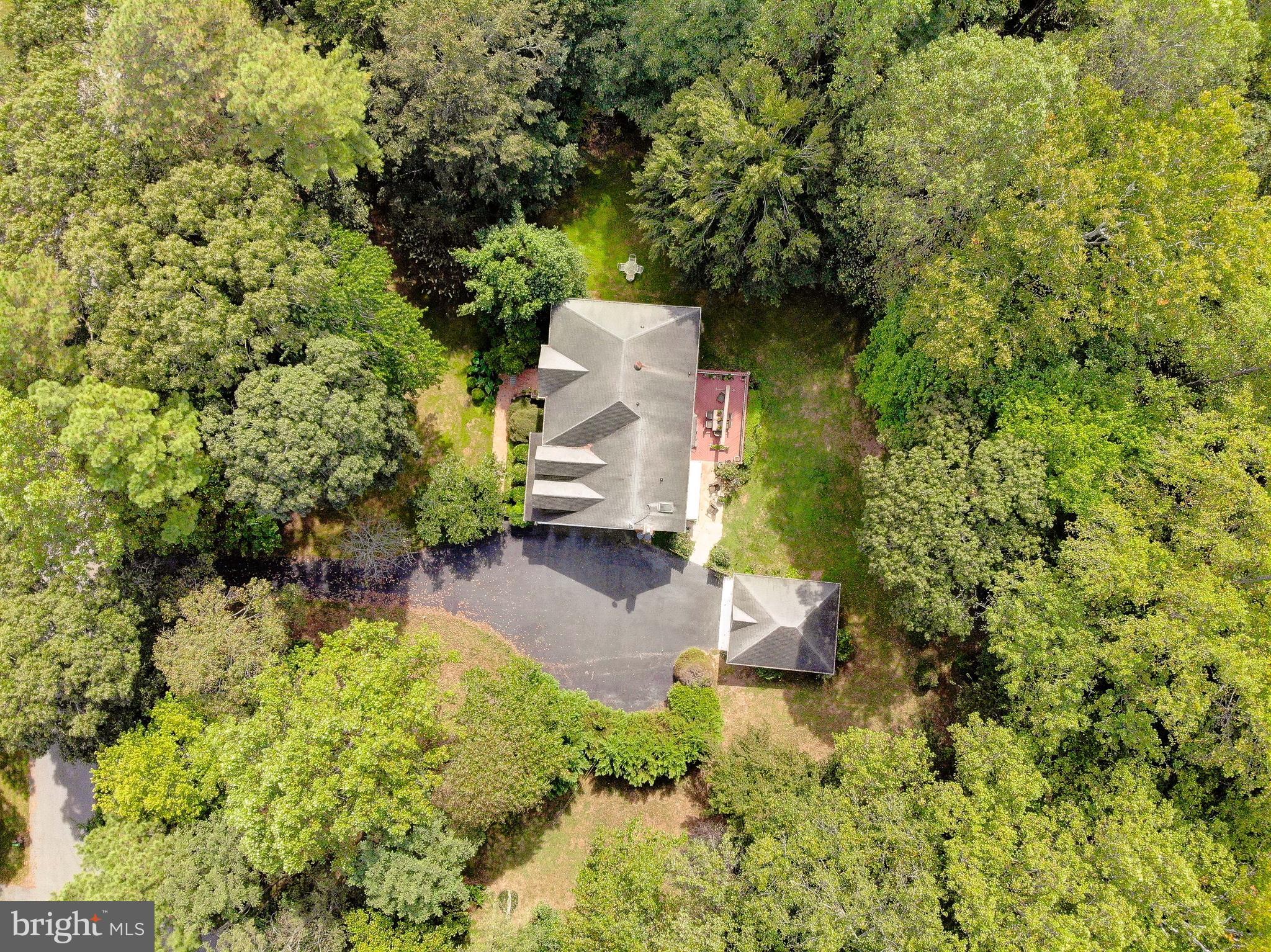 ST LEONARD SHORES - Residential