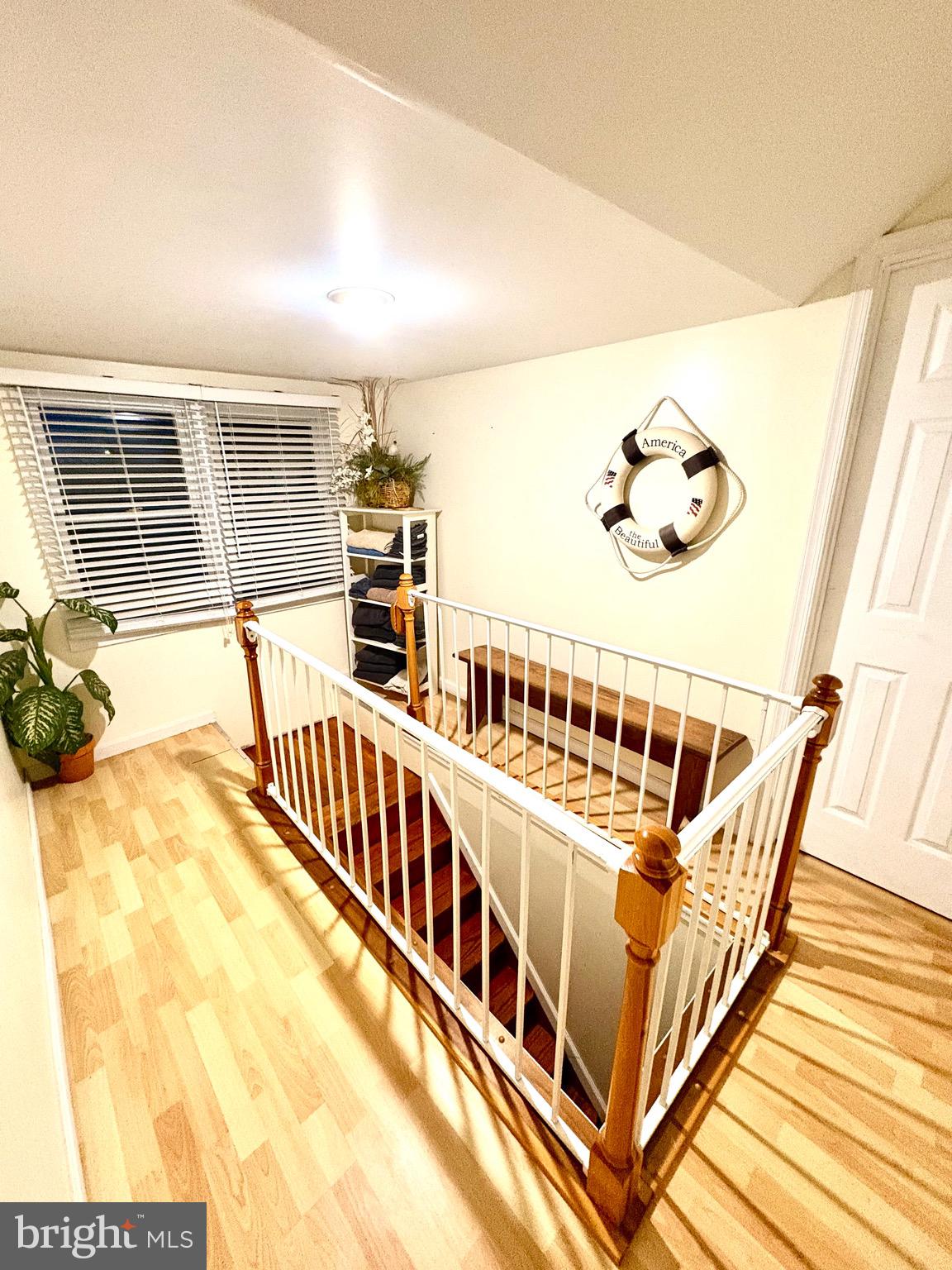 SMITH ISLAND - Residential