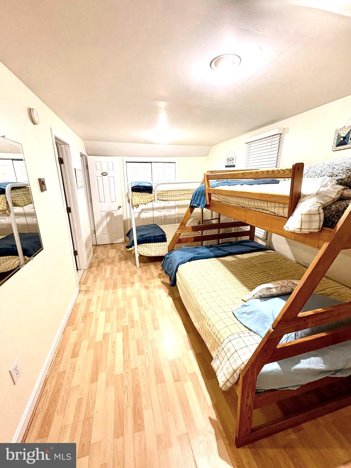 SMITH ISLAND - Residential