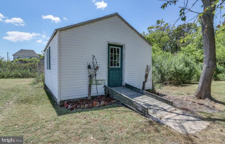 SMITH ISLAND - Residential