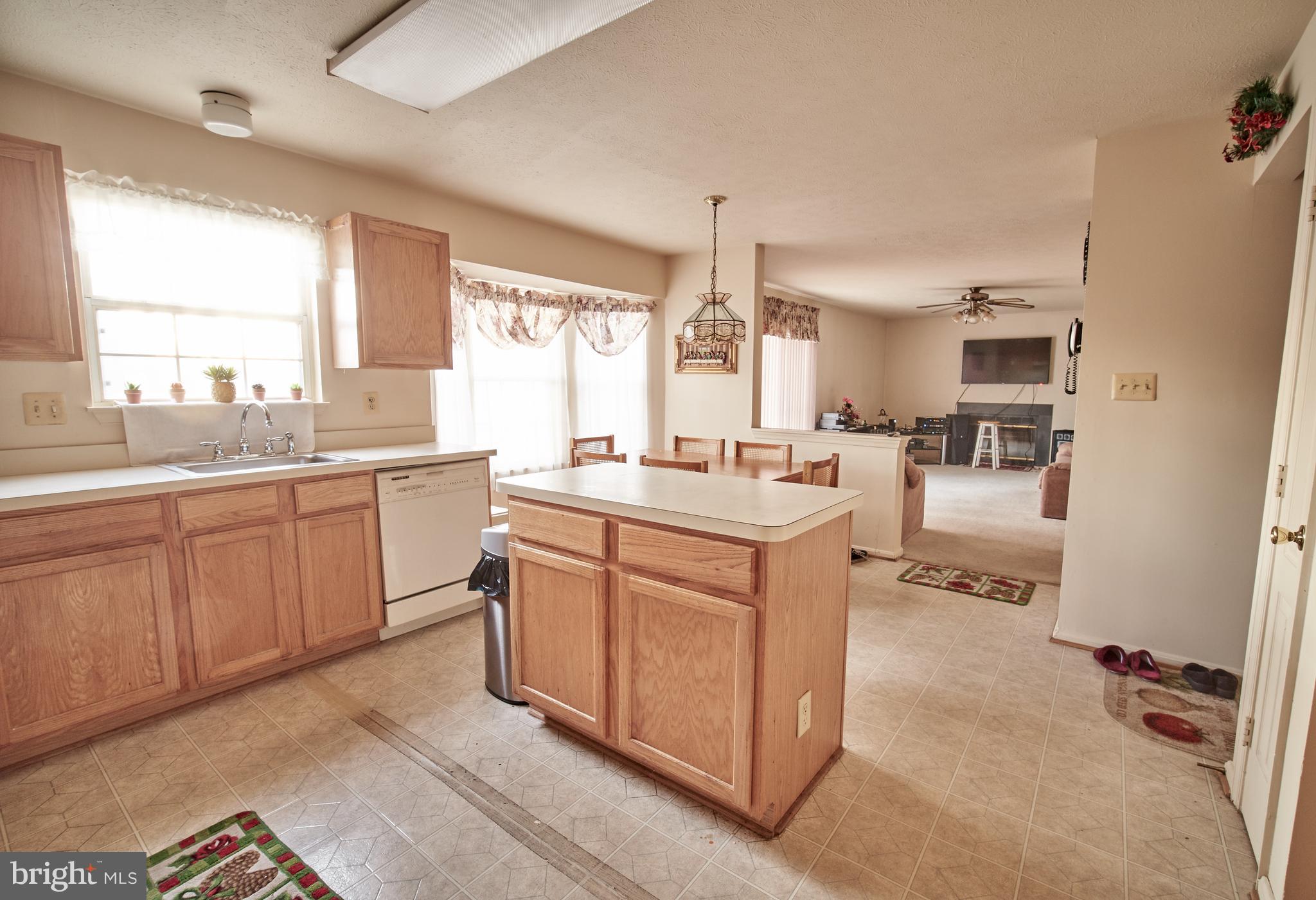 ARAGONA VILLAGE - Residential