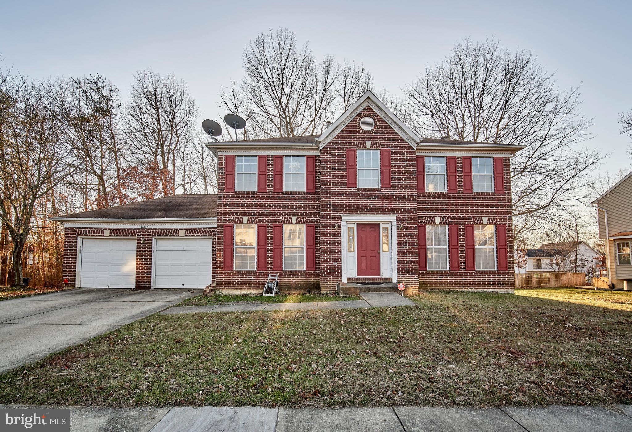 ARAGONA VILLAGE - Residential