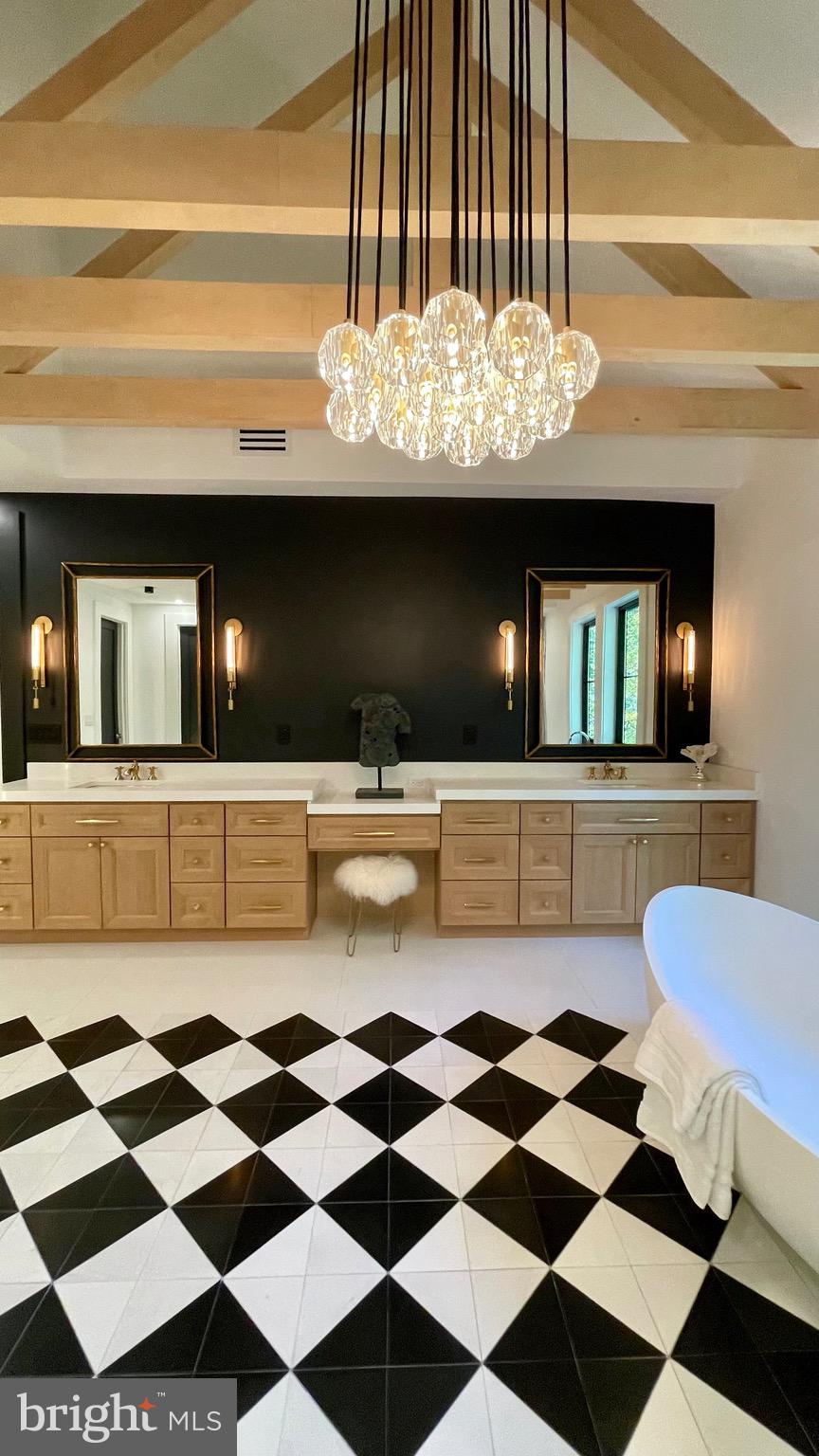 CHESTERBROOK WOODS - Residential