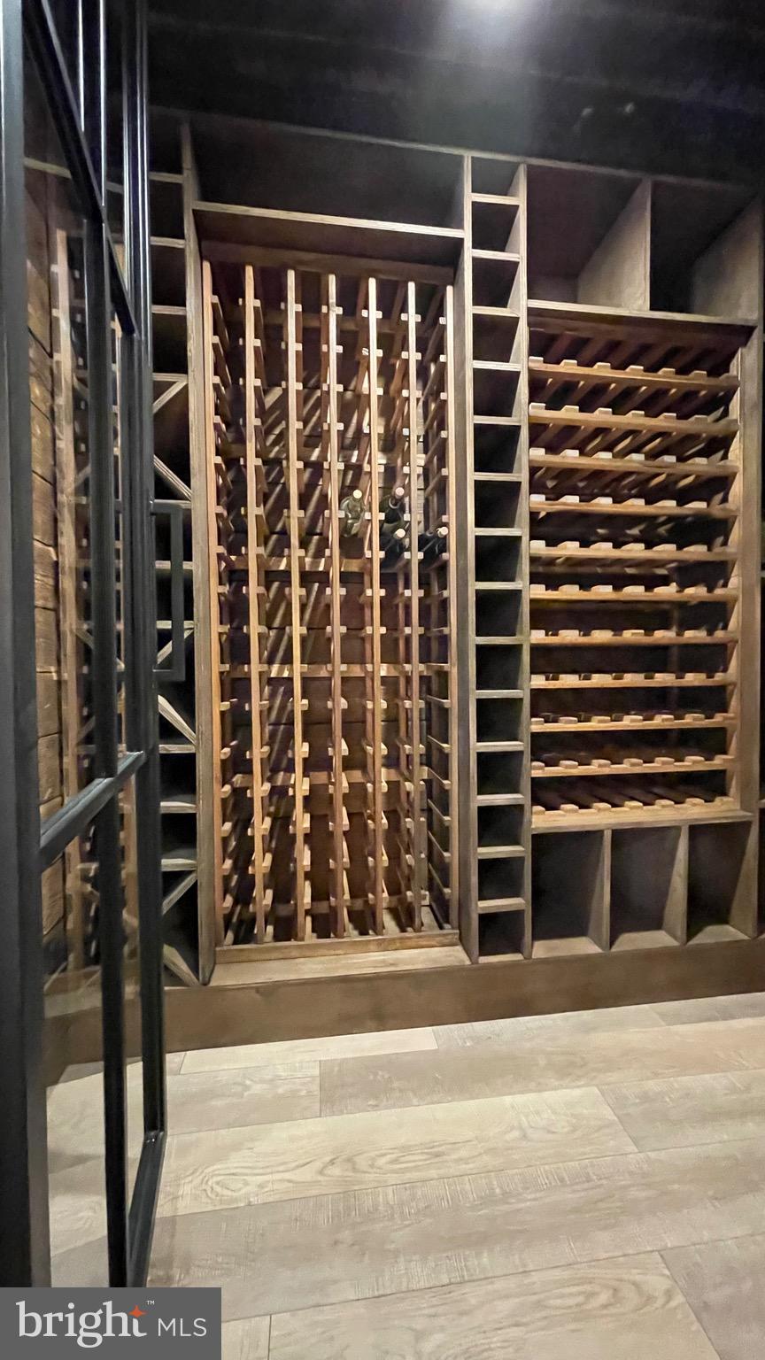 CHESTERBROOK WOODS - Residential