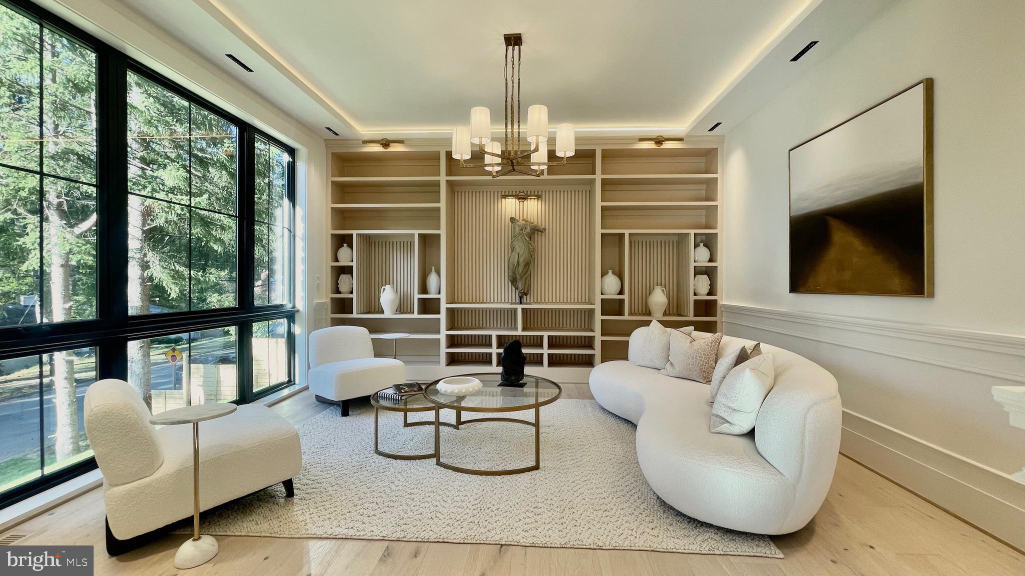 CHESTERBROOK WOODS - Residential