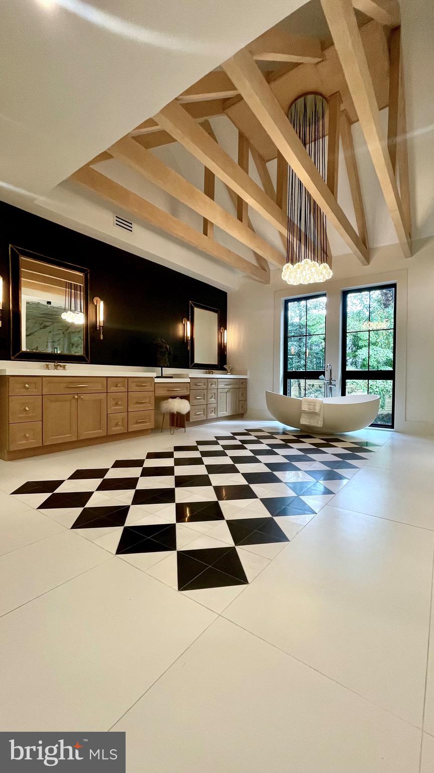 CHESTERBROOK WOODS - Residential