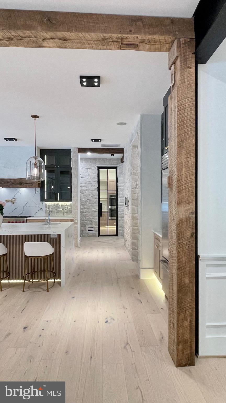 CHESTERBROOK WOODS - Residential