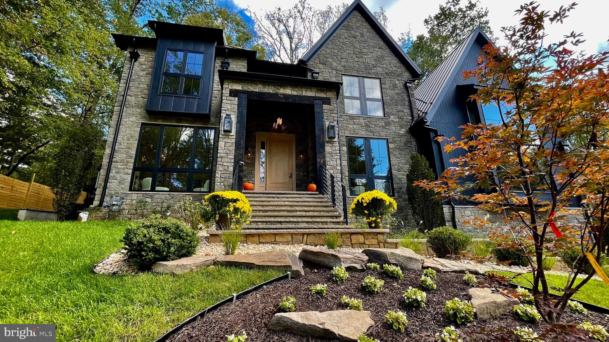 CHESTERBROOK WOODS - Residential