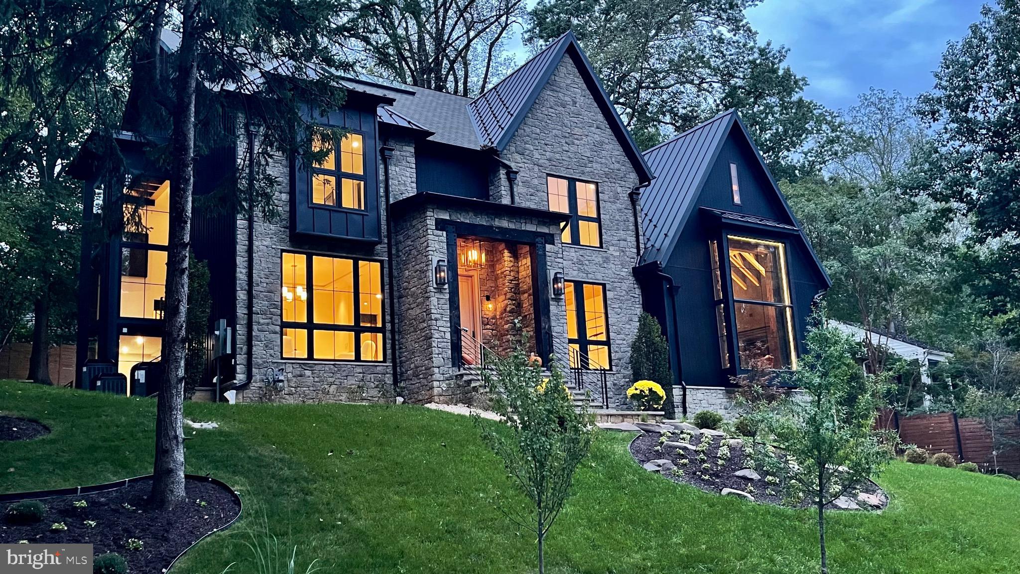 CHESTERBROOK WOODS - Residential