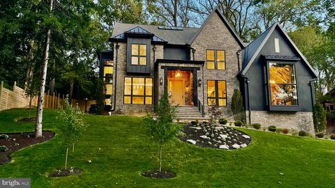 1441 WOODACRE DRIVE MCLEAN VA 22101