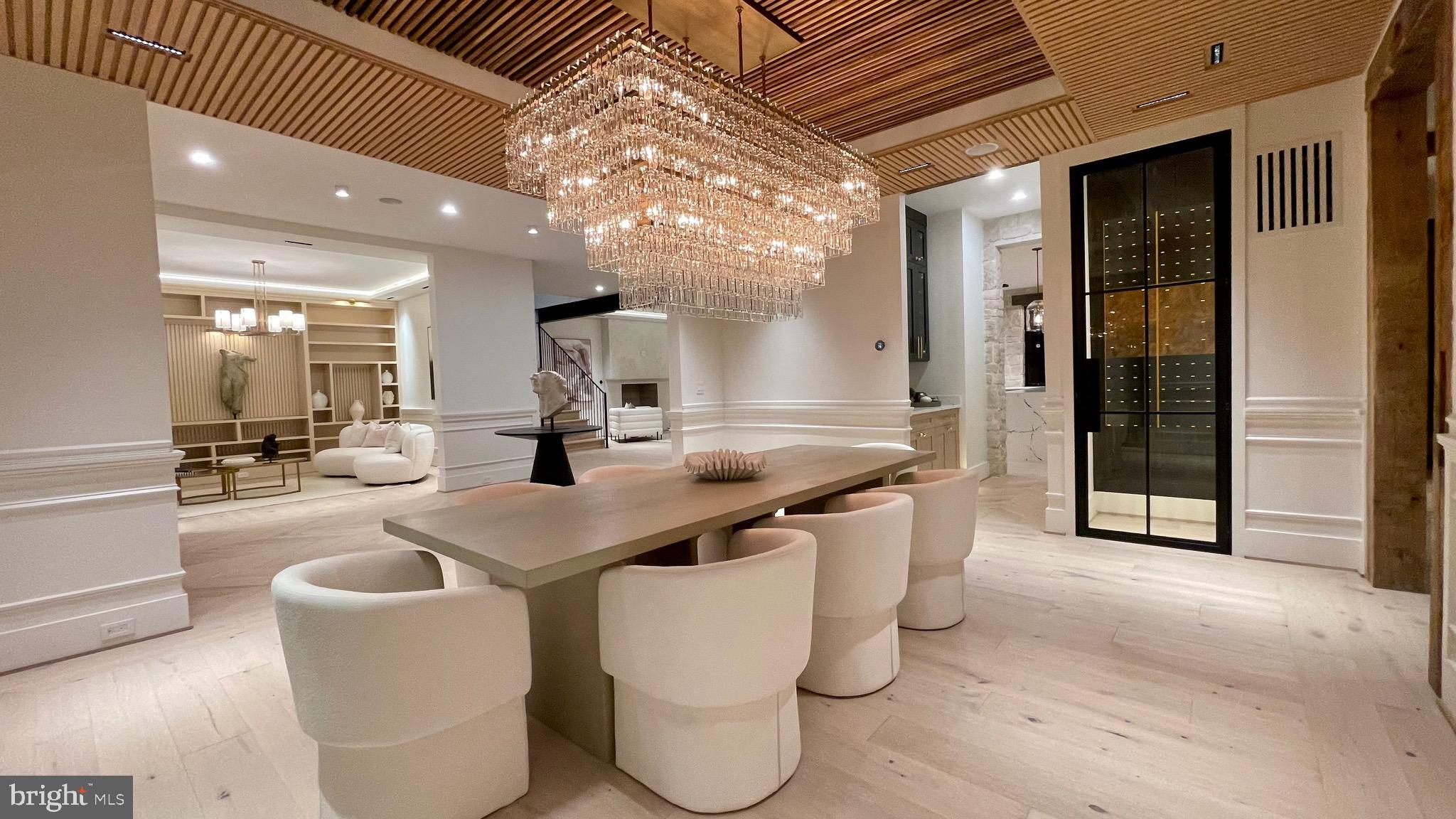 CHESTERBROOK WOODS - Residential