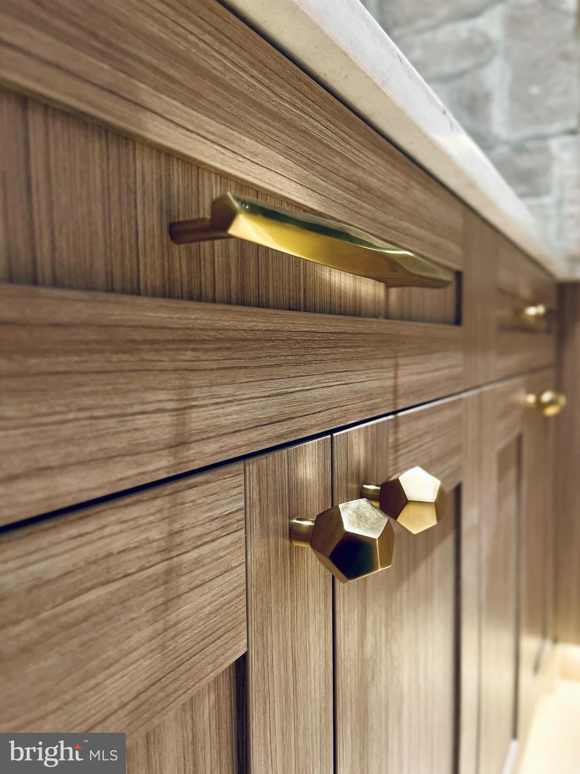 CHESTERBROOK WOODS - Residential