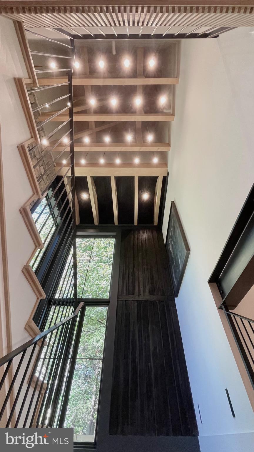 CHESTERBROOK WOODS - Residential