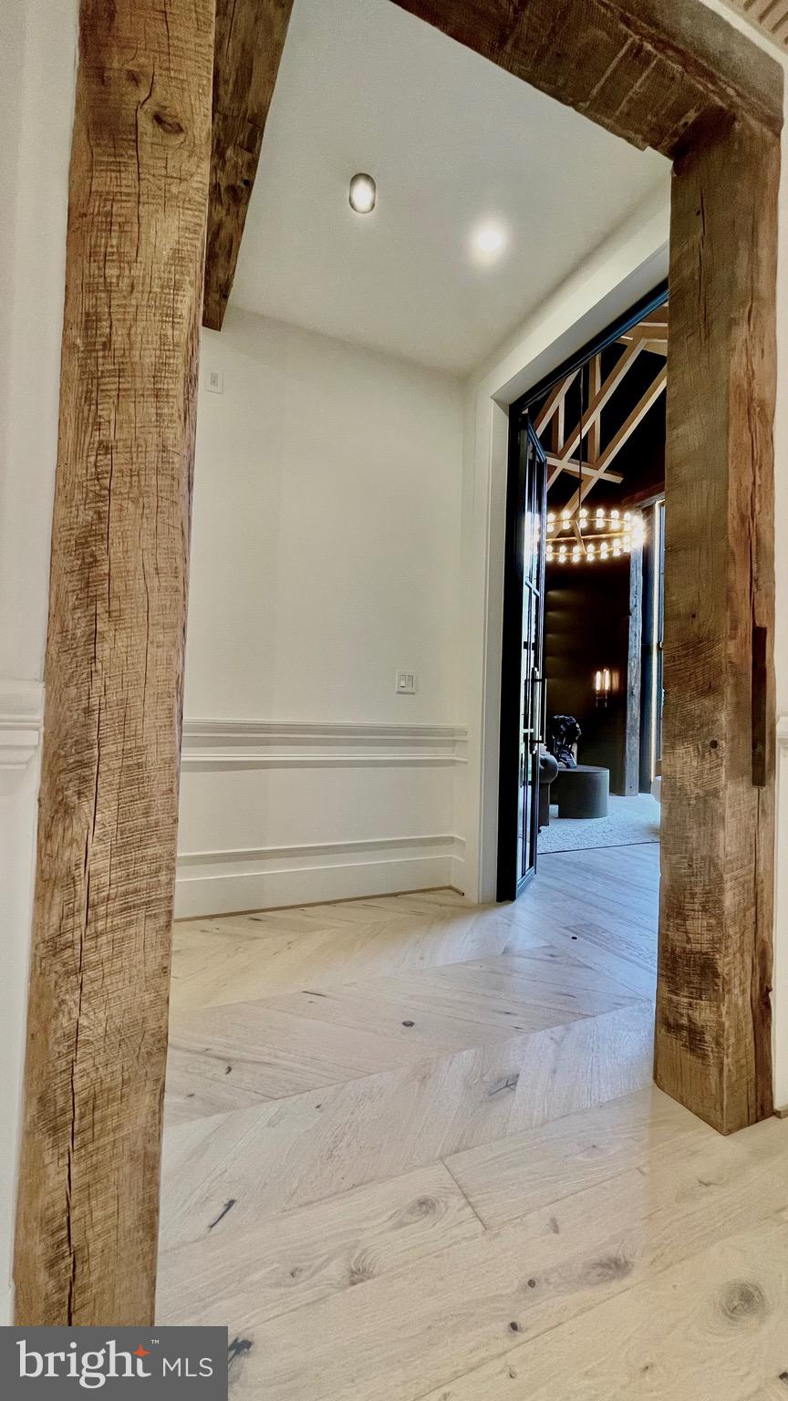 CHESTERBROOK WOODS - Residential