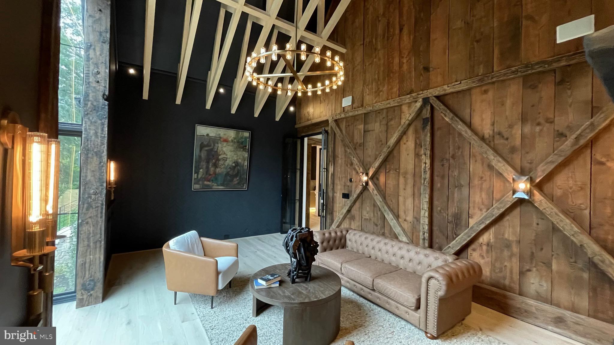 CHESTERBROOK WOODS - Residential