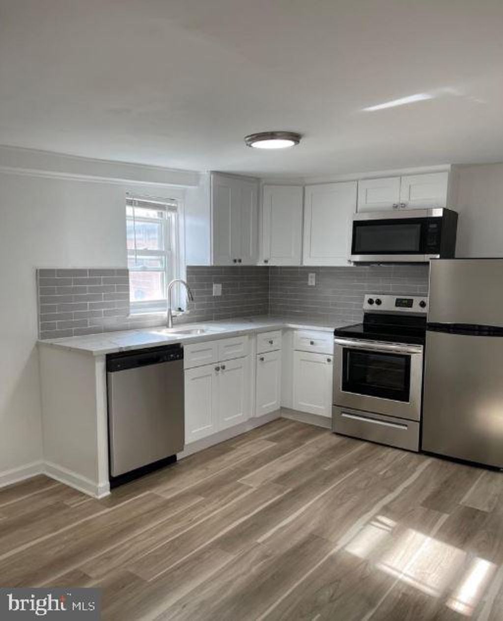 Photo of 2001 Brandywine Street #3RD FLOOR, PHILADELPHIA, PA 19130 (MLS # PAPH2538062)
