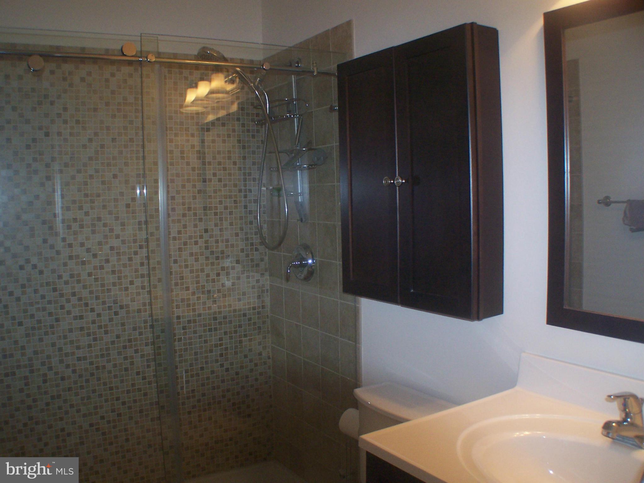 LAKEWOOD HILLS - Residential