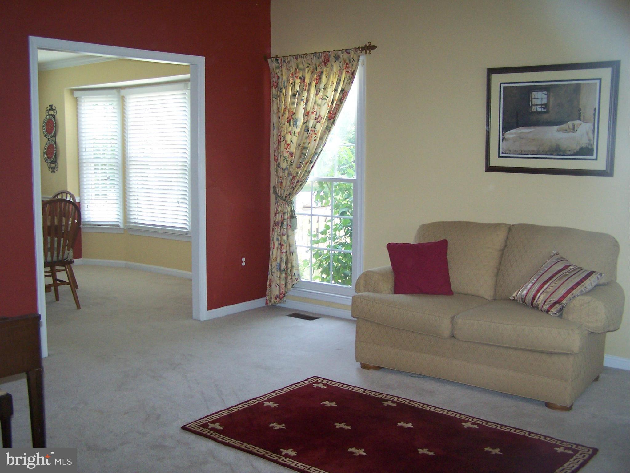 LAKEWOOD HILLS - Residential