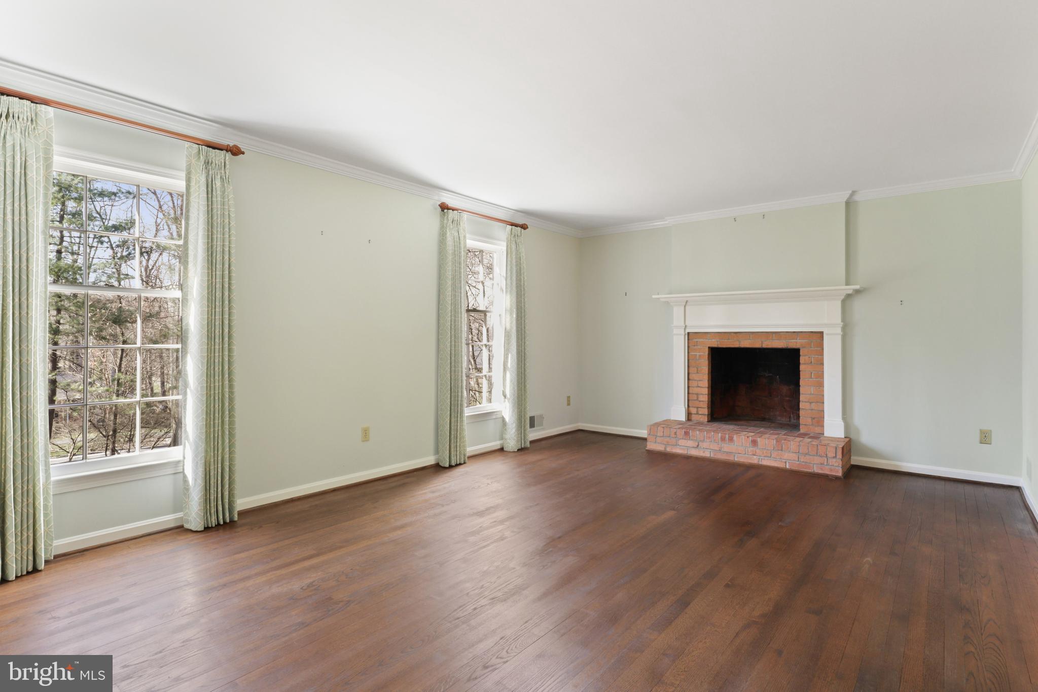 MONTCLAIR - Residential