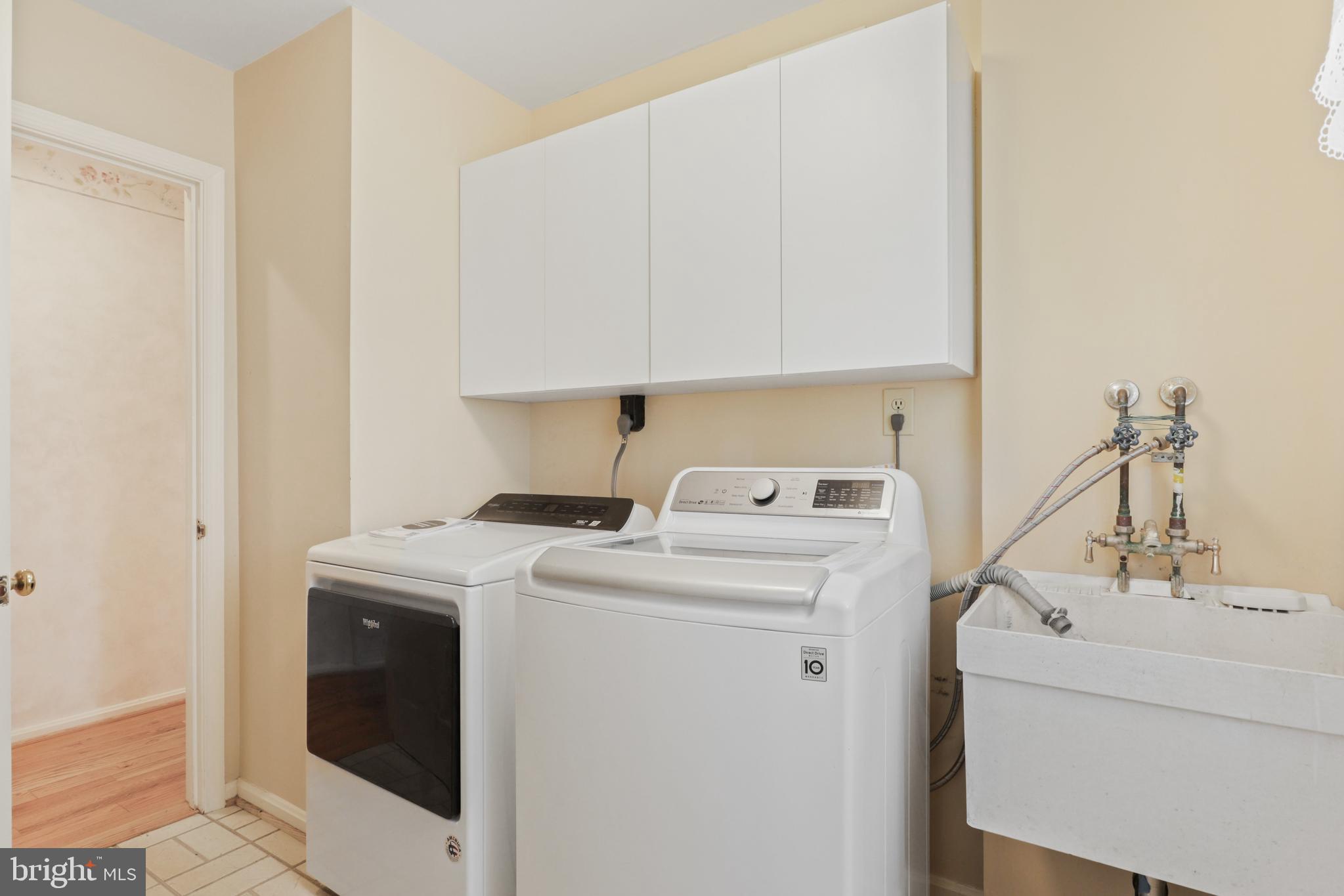 MONTCLAIR - Residential