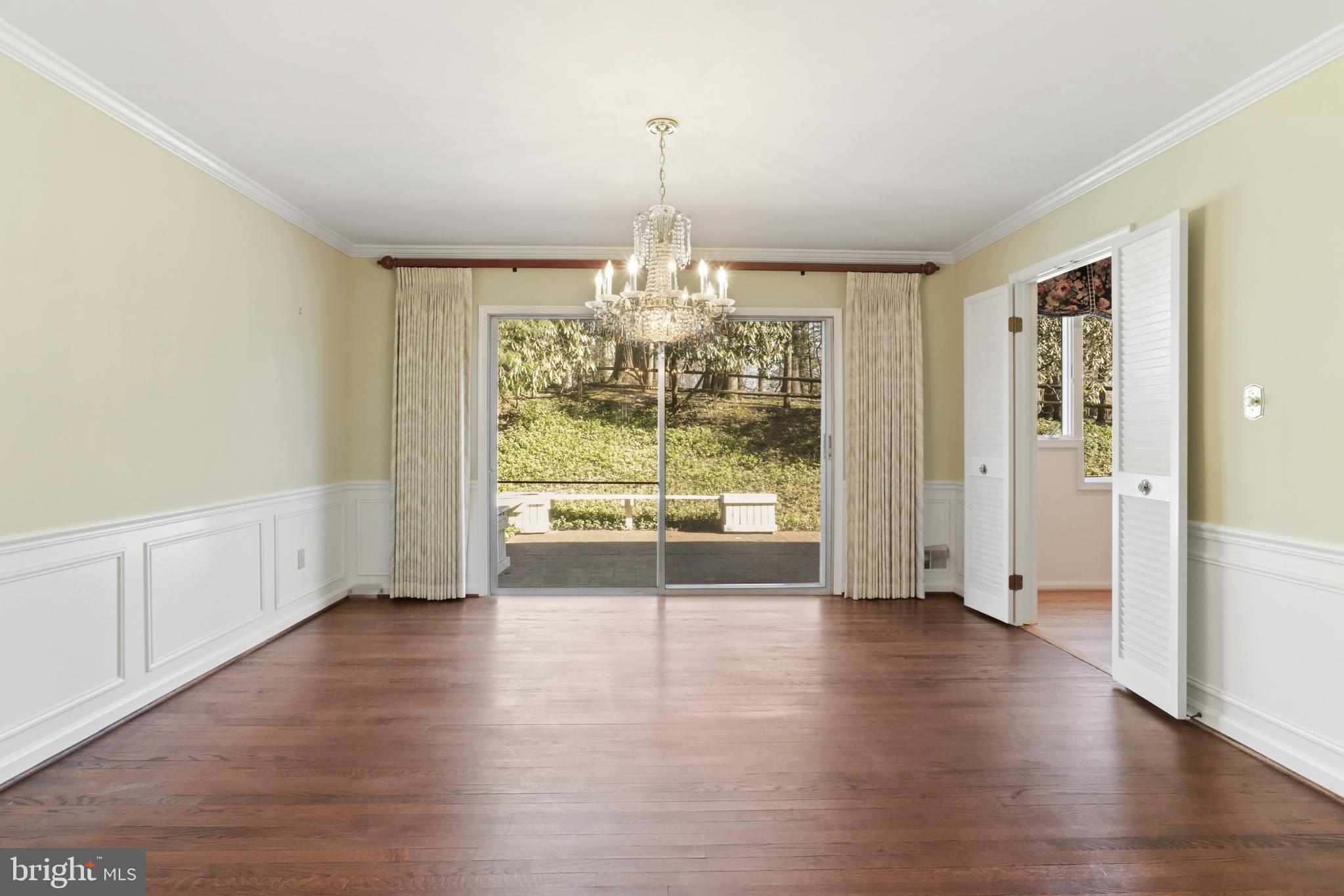 MONTCLAIR - Residential