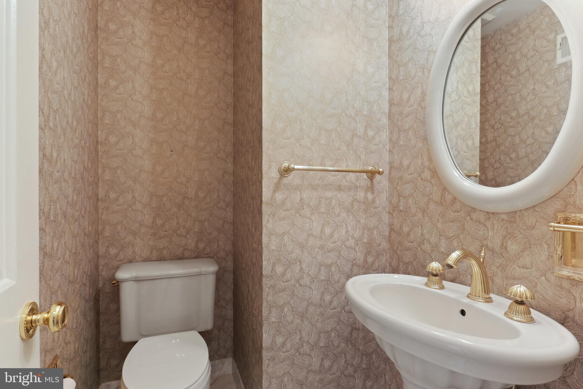 MONTCLAIR - Residential