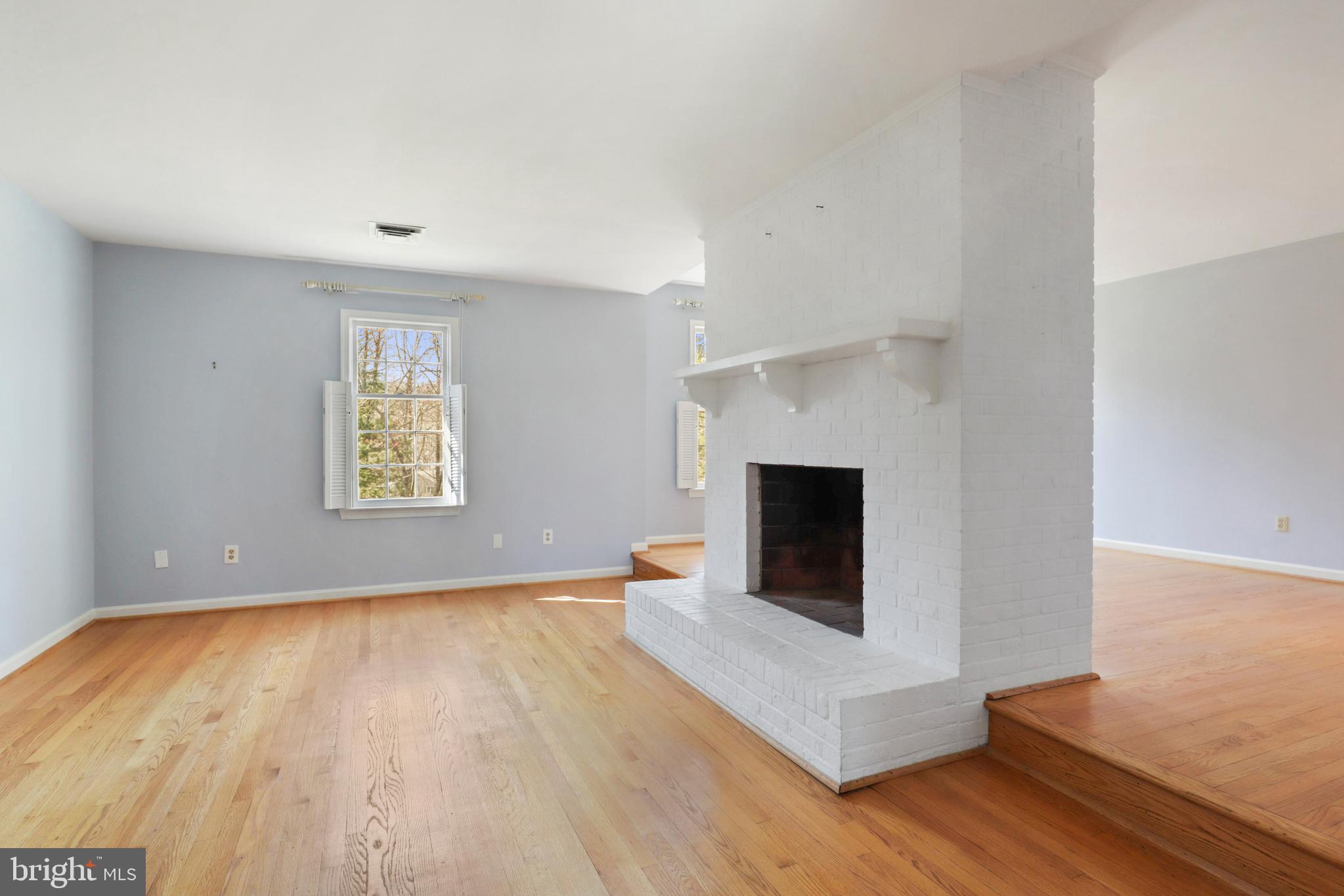 MONTCLAIR - Residential