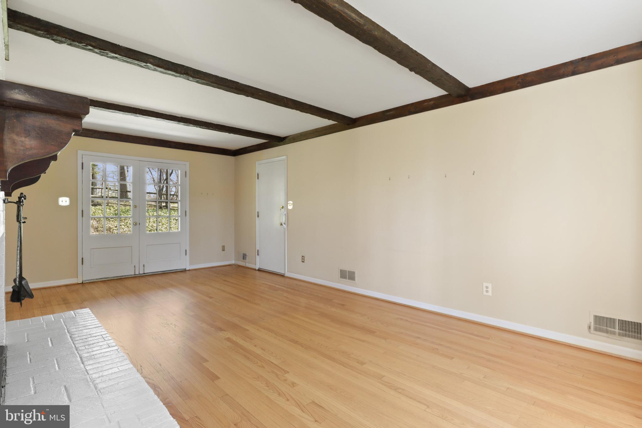 MONTCLAIR - Residential