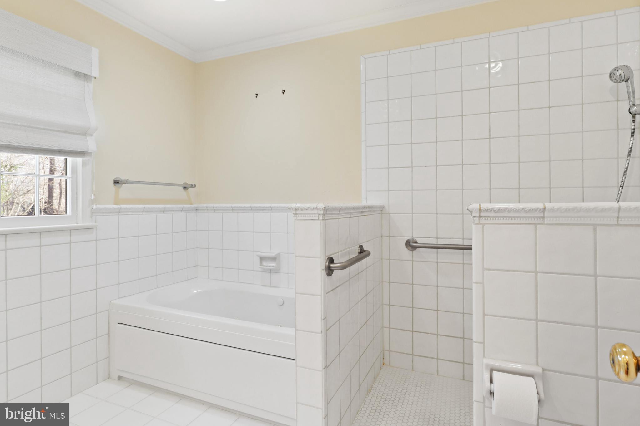 MONTCLAIR - Residential