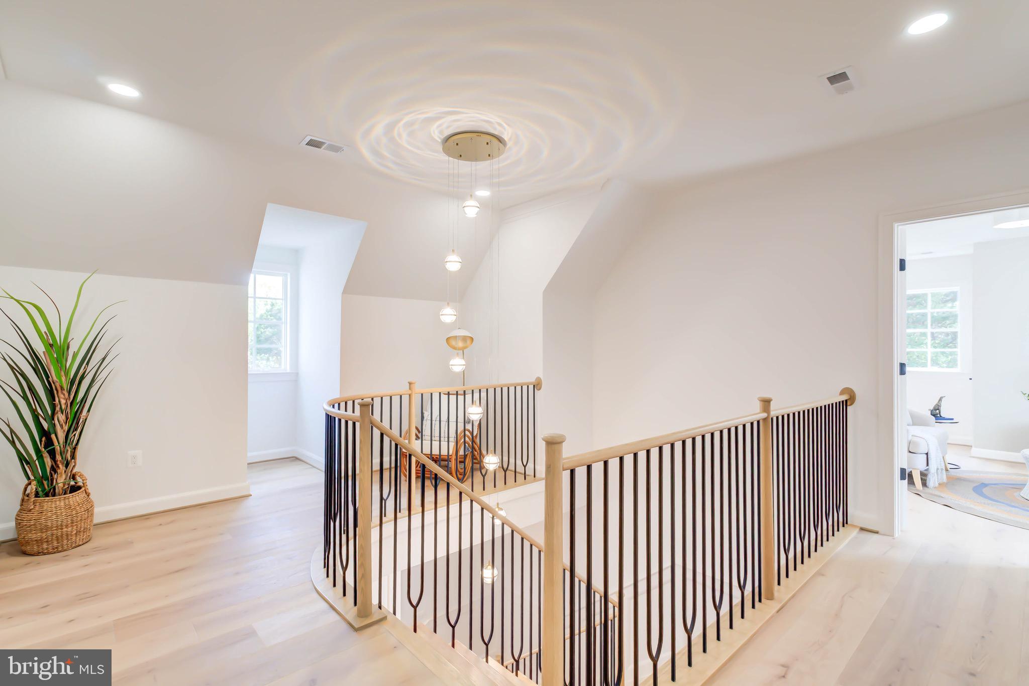 CHESTERBROOK ESTATES - Residential