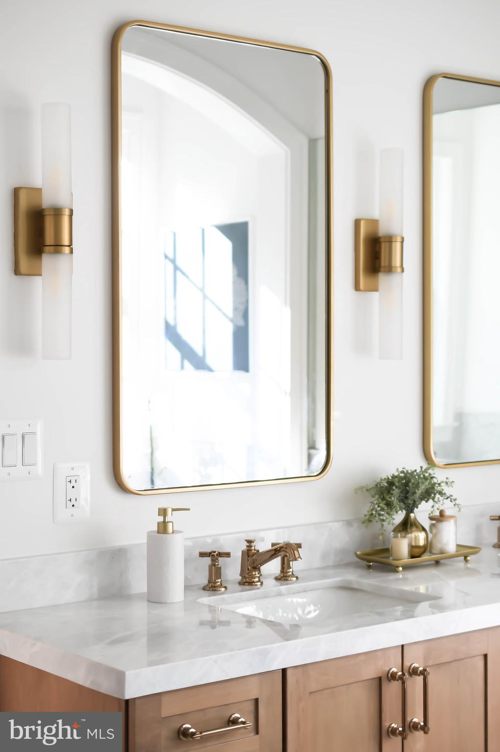 CHESTERBROOK ESTATES - Residential