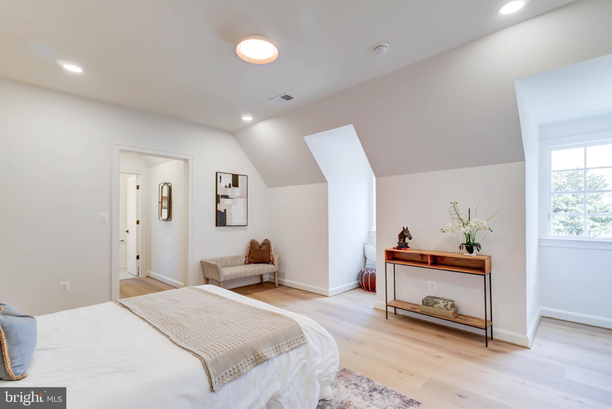 CHESTERBROOK ESTATES - Residential