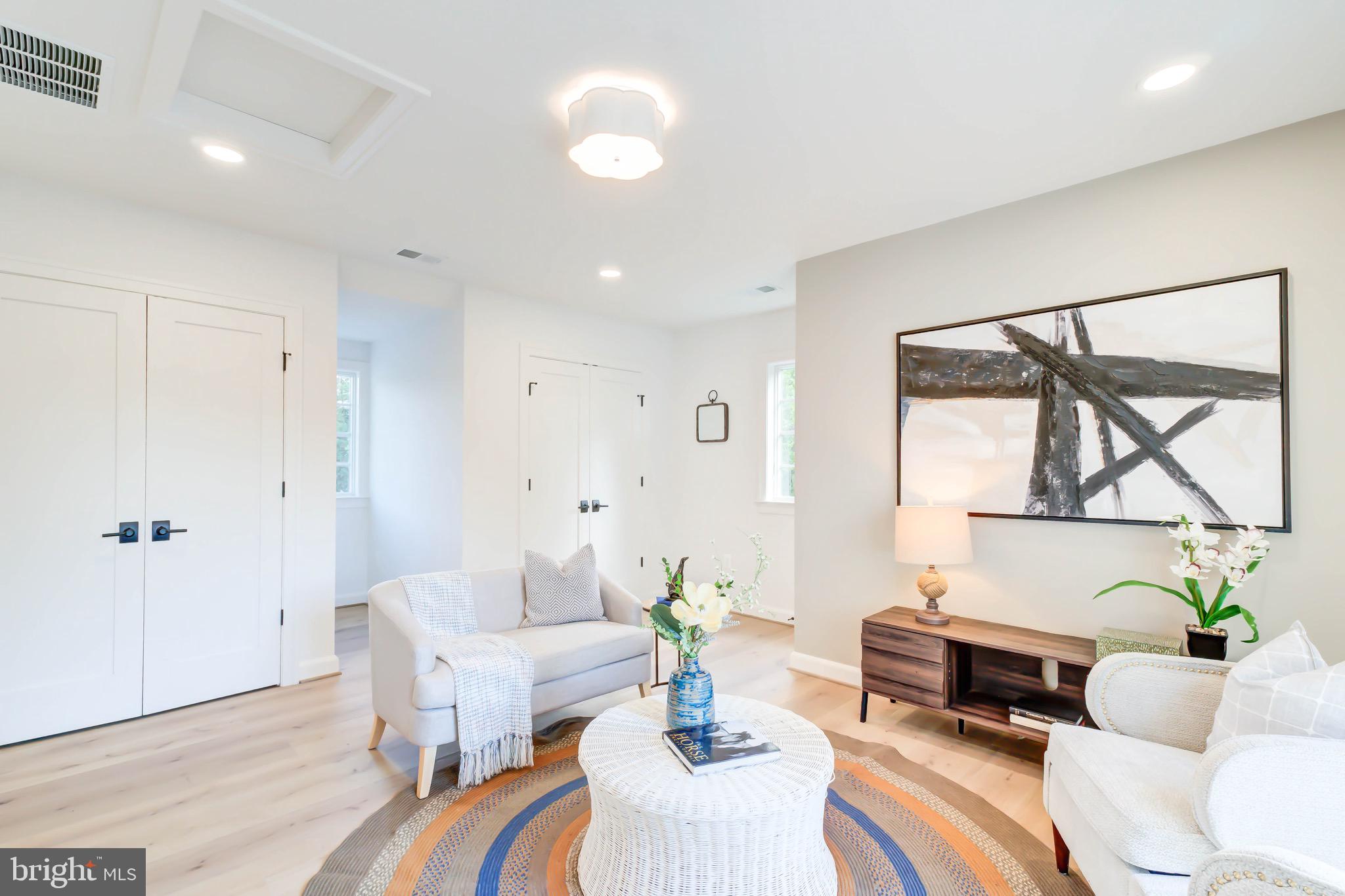 CHESTERBROOK ESTATES - Residential