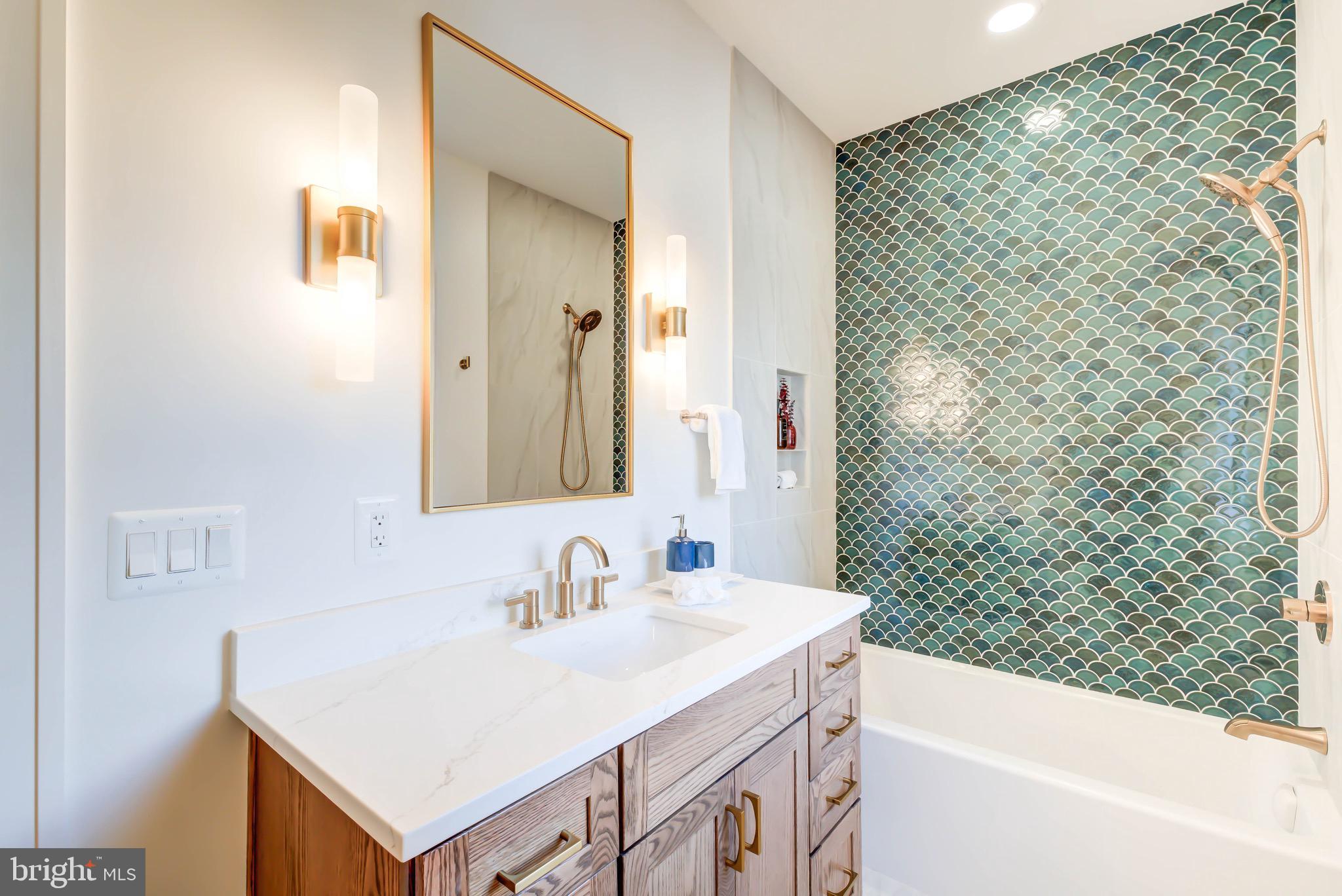 CHESTERBROOK ESTATES - Residential