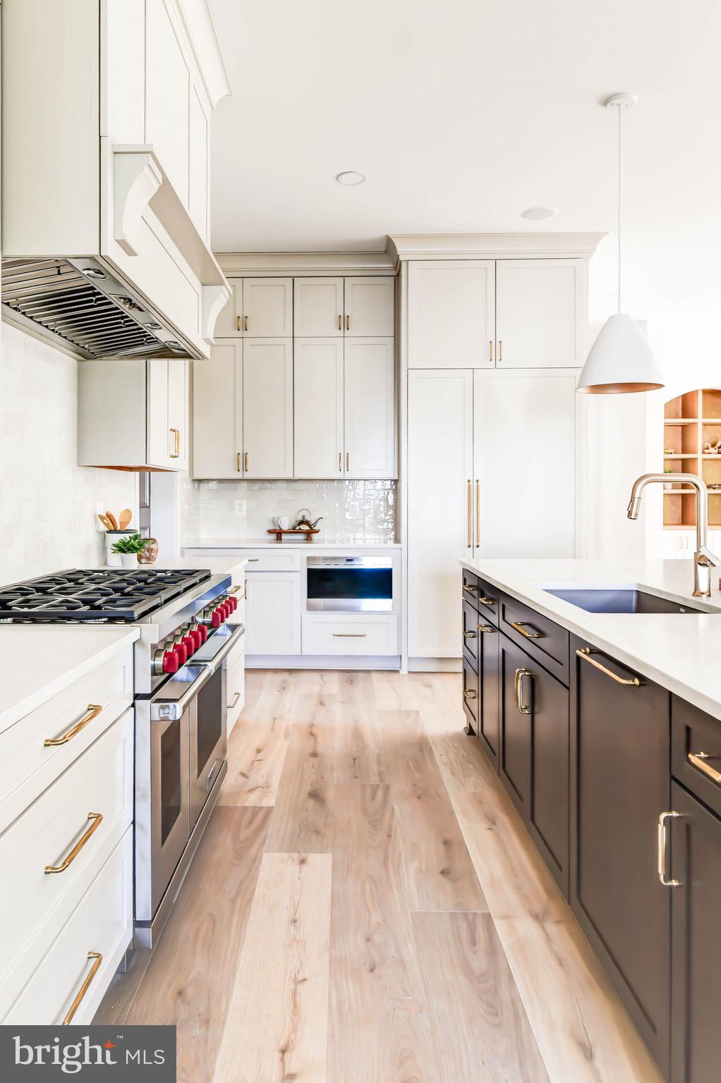 CHESTERBROOK ESTATES - Residential