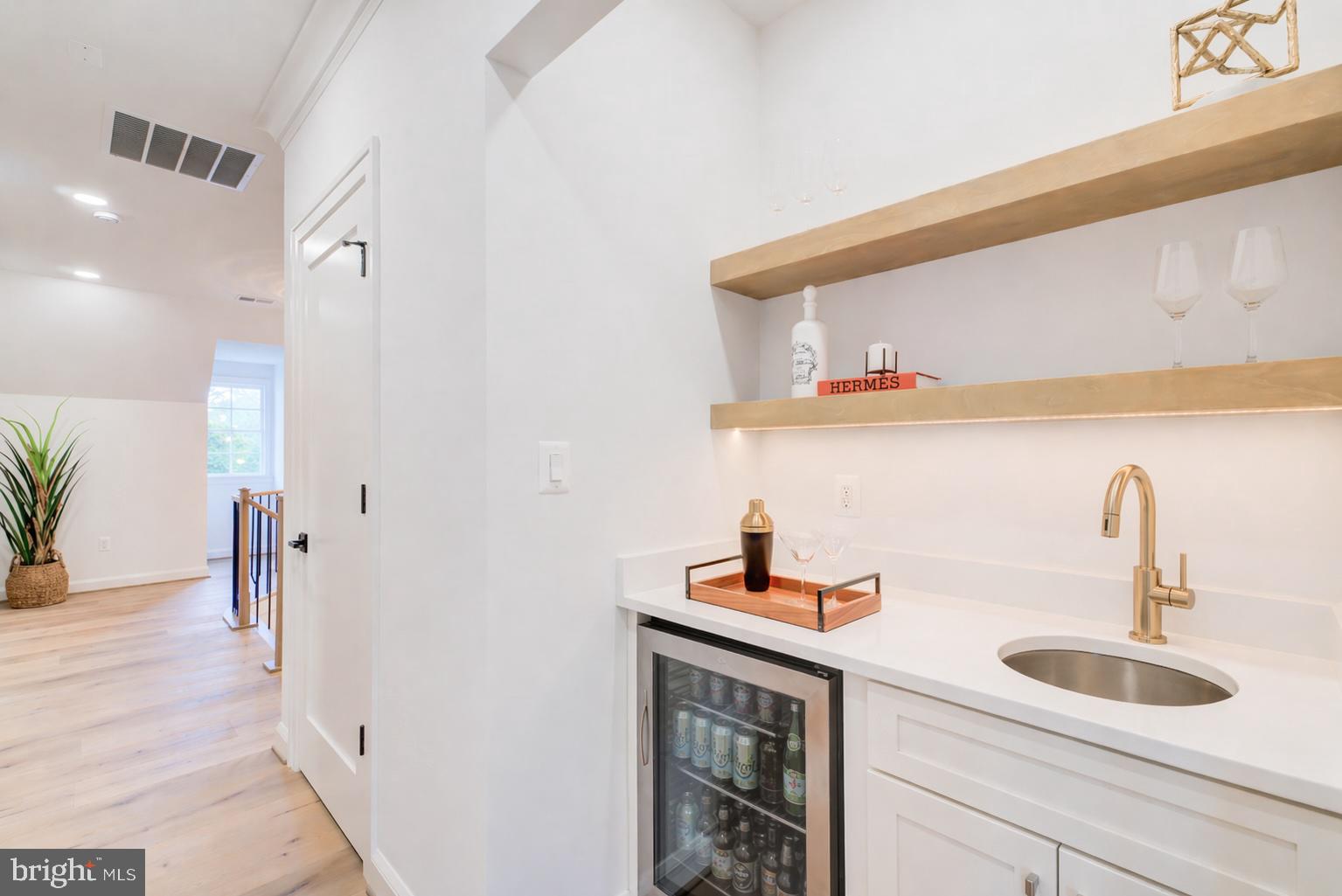 CHESTERBROOK ESTATES - Residential