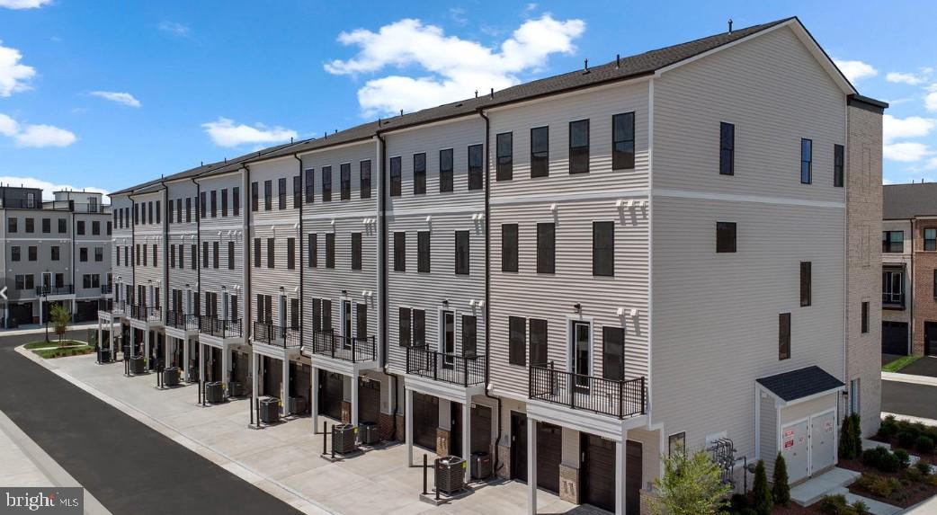 21764 DOLLIS HILL TERRACE