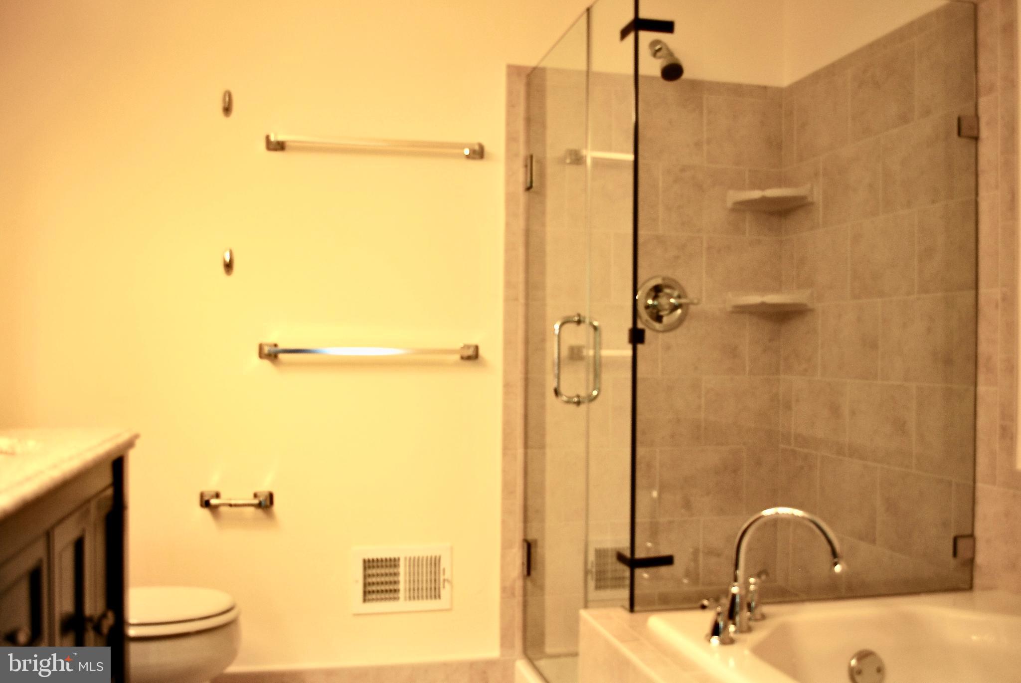 EDSON PARK PLACE - Residential Lease