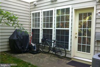 EDSON PARK PLACE - Residential Lease