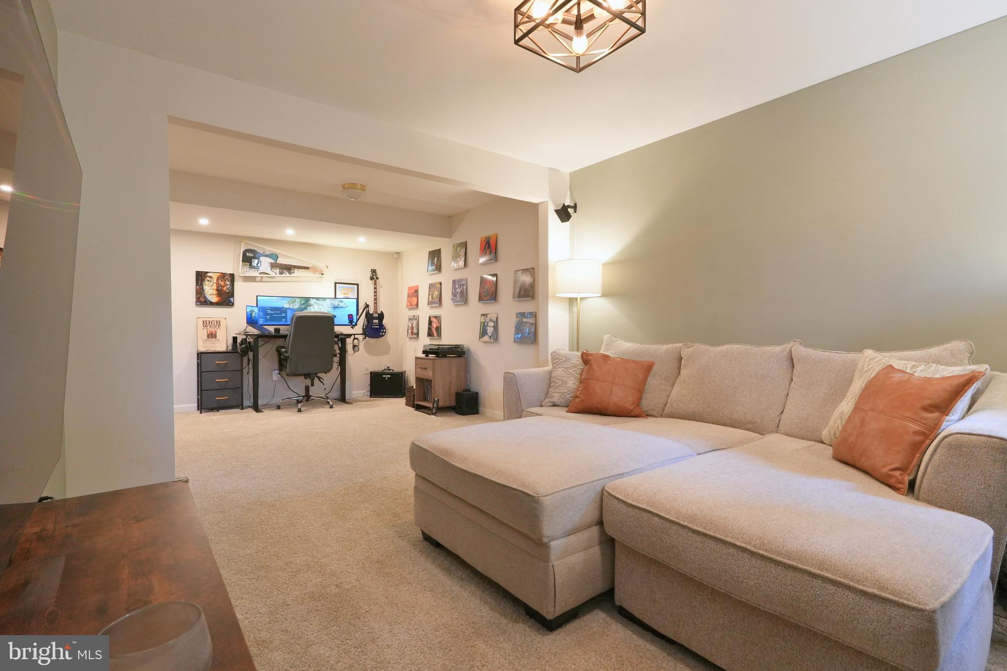 TERRACE AT MONTGOM - Residential