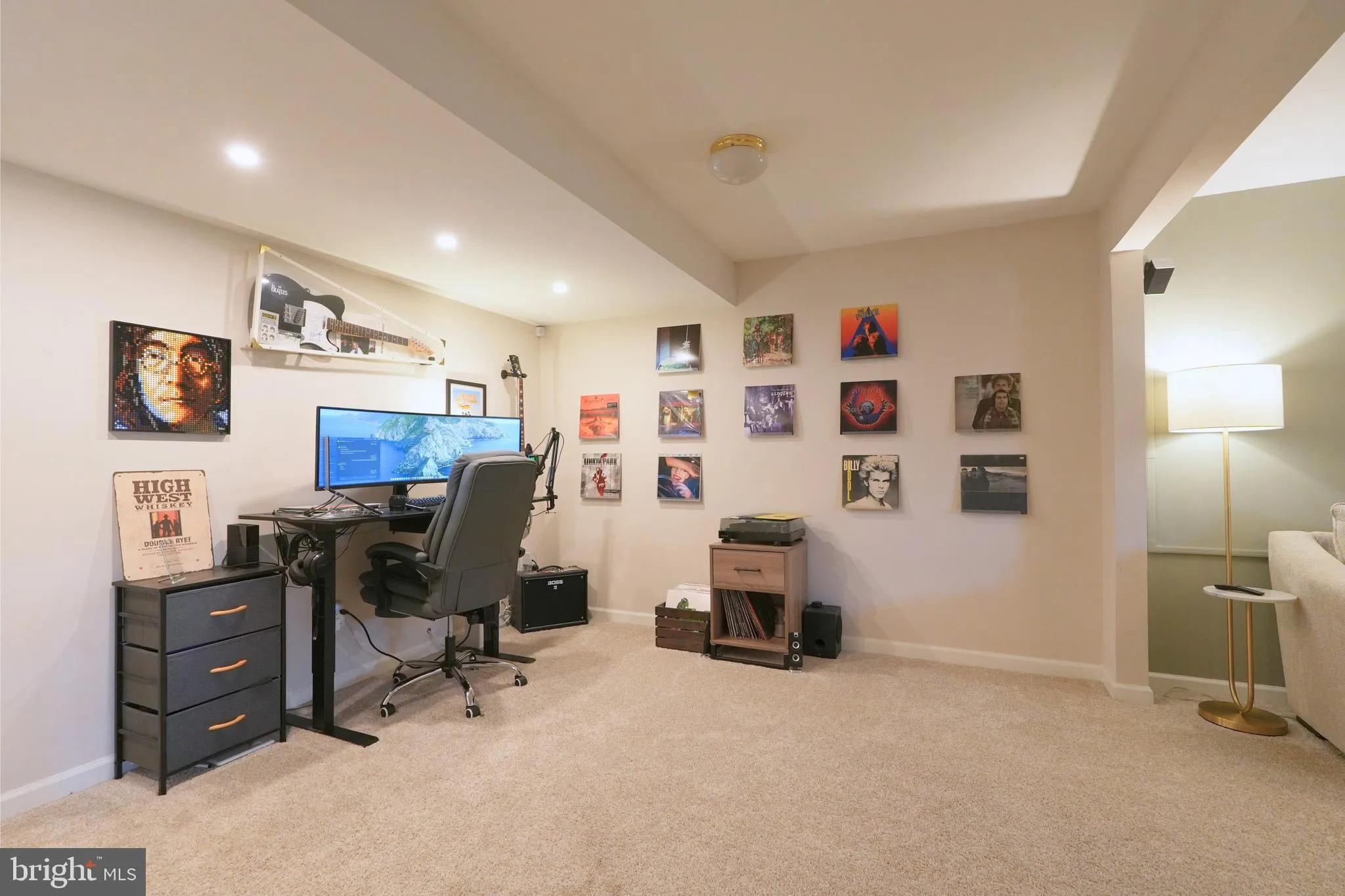 North Wales, Pennsylvania 19454, United States, 2 Bedrooms Bedrooms, ,3 BathroomsBathrooms,Residential,Coming Soon,100096